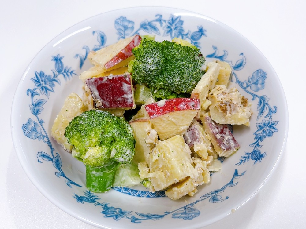 ガーデンおさつポテサラ